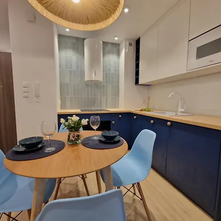 Apricot Sea View Premium