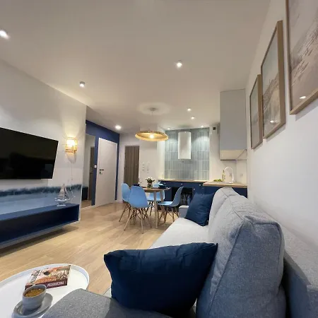 Apricot Sea View Premium Apartament *